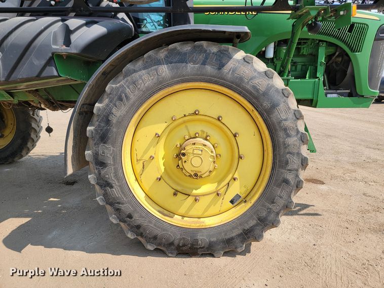 image for item ML9409 2006 John Deere 4920  applicator