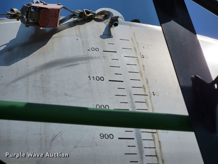 image for item ML9410 John Deere  applicator parts