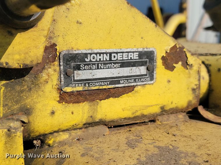 image for item ML9447 John Deere  finish mower