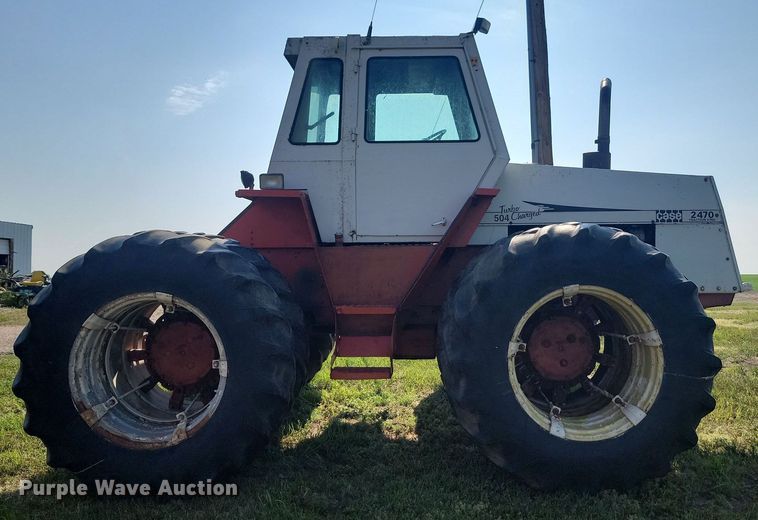 image for item ML9449 1973 Case 2470  4WD tractor