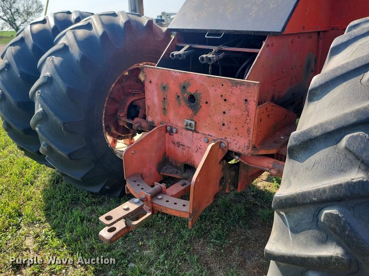 image for item ML9449 1973 Case 2470  4WD tractor