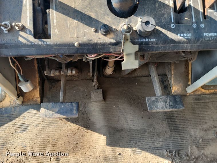 image for item ML9449 1973 Case 2470  4WD tractor