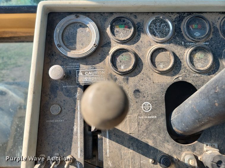 image for item ML9449 1973 Case 2470  4WD tractor