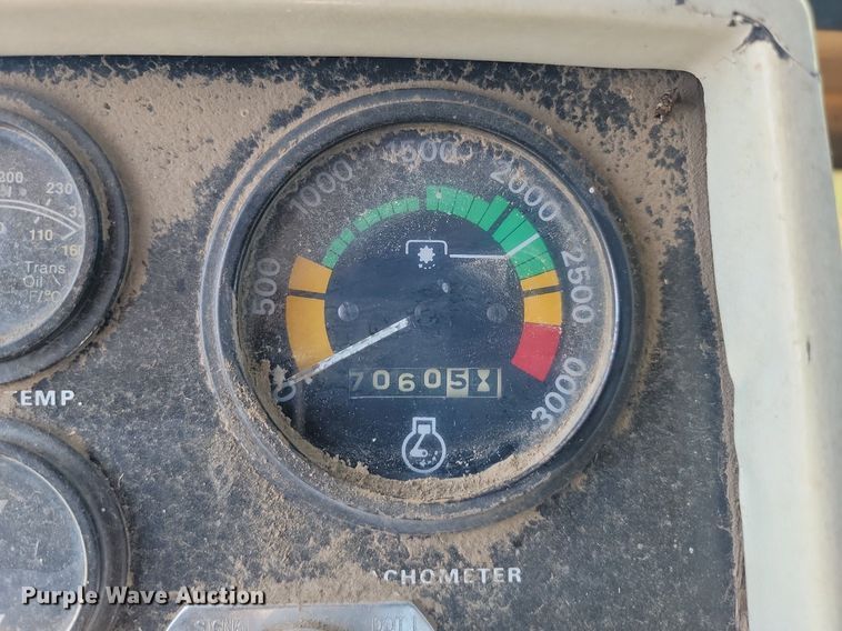 image for item ML9449 1973 Case 2470  4WD tractor