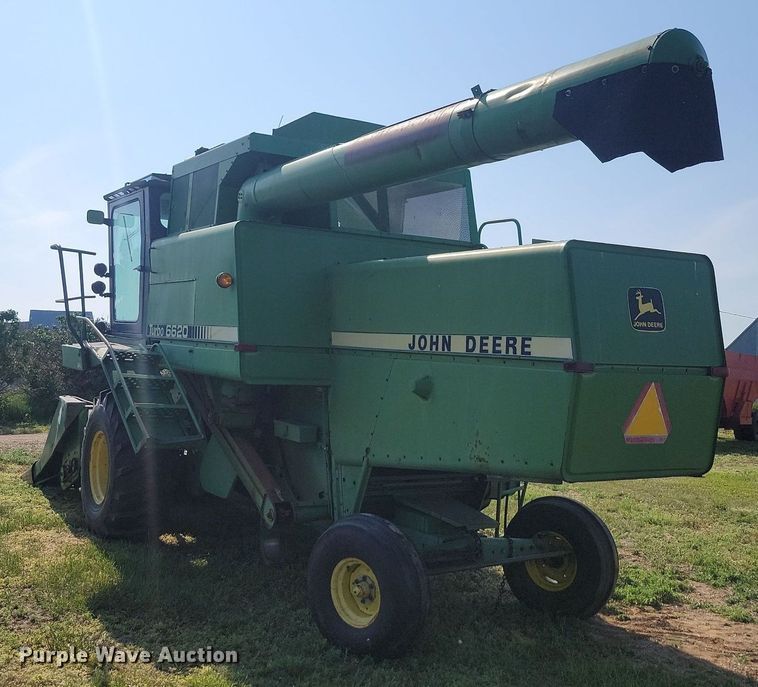 image for item ML9450 1981 John Deere 6620 Turbo  RWA combine