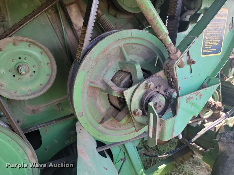 image for item ML9450 1981 John Deere 6620 Turbo  RWA combine