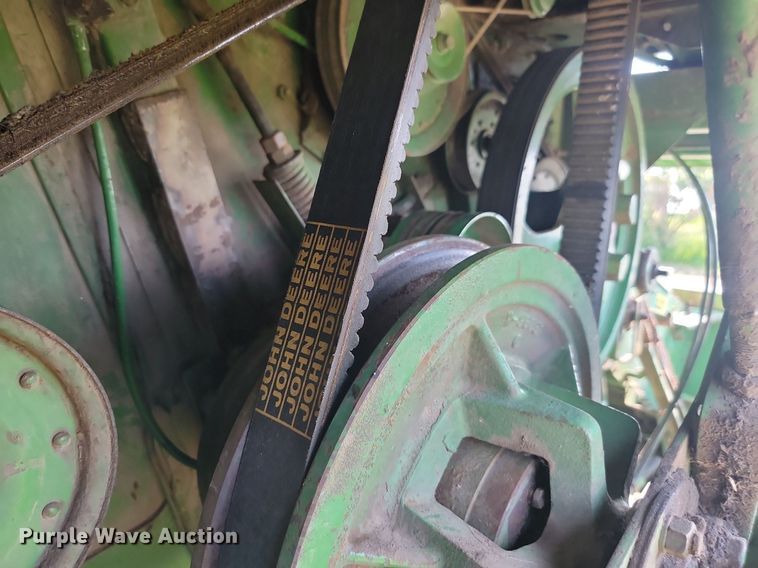 image for item ML9450 1981 John Deere 6620 Turbo  RWA combine