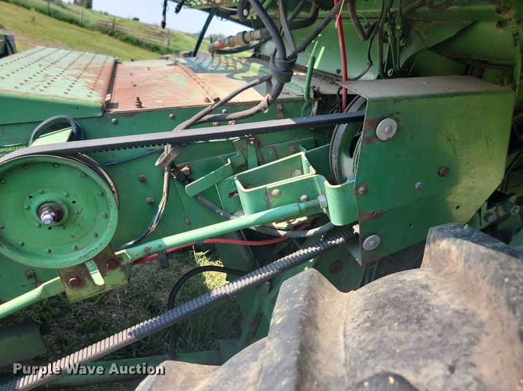 image for item ML9450 1981 John Deere 6620 Turbo  RWA combine