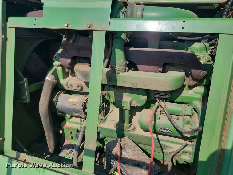 image for item ML9450 1981 John Deere 6620 Turbo  RWA combine