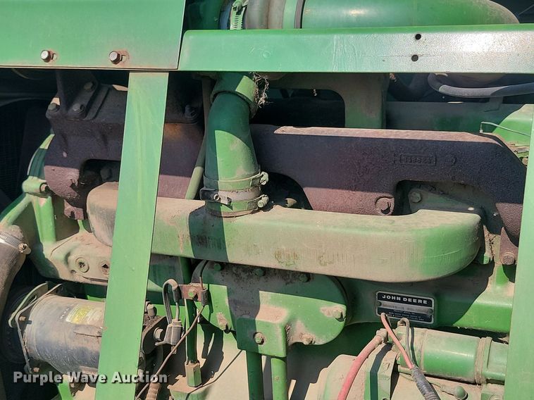 image for item ML9450 1981 John Deere 6620 Turbo  RWA combine