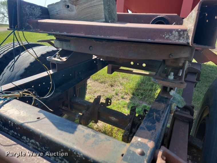 image for item ML9451 Killbros 525  gravity wagon