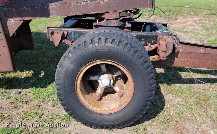 image for item ML9451 Killbros 525  gravity wagon