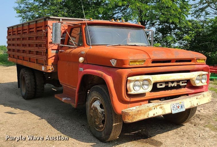 image for item MO9864 GMC 4000  grain truck