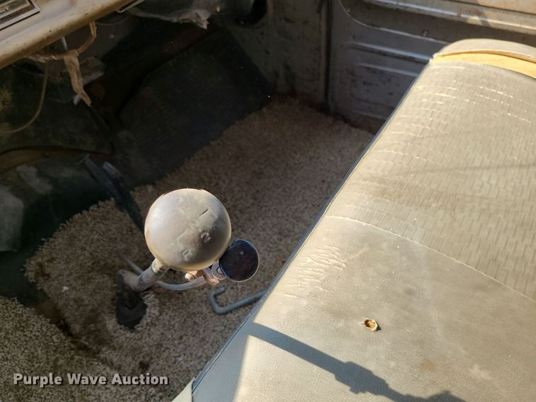 image for item MO9864 GMC 4000  grain truck