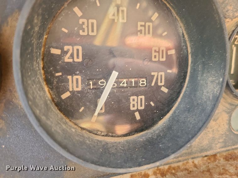 image for item MO9864 GMC 4000  grain truck