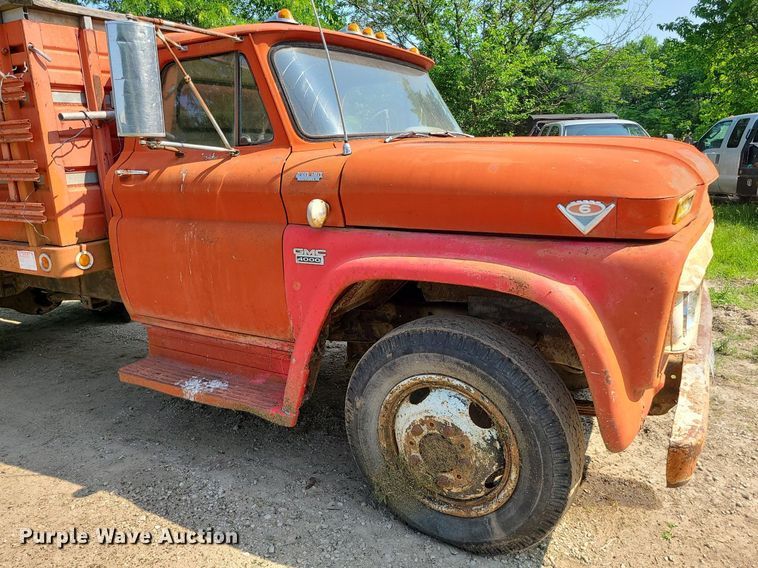 image for item MO9864 GMC 4000  grain truck