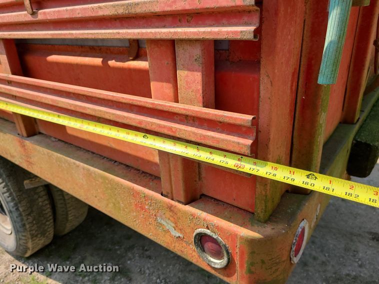 image for item MO9864 GMC 4000  grain truck