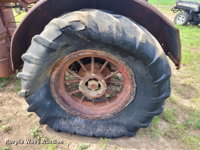 image for item NX9508 McCormick-Deering 1020  tractor