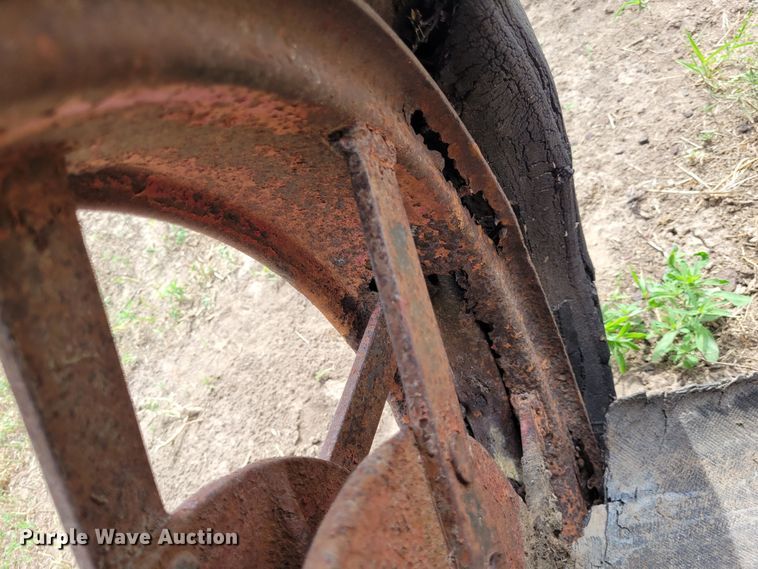 image for item NX9508 McCormick-Deering 1020  tractor