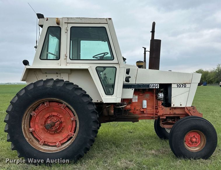 image for item NY9000 1974 Case 1070  tractor