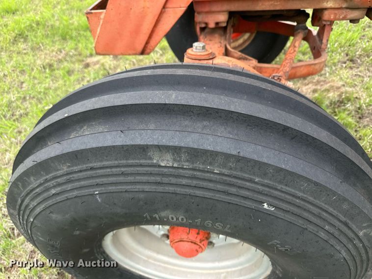 image for item NY9000 1974 Case 1070  tractor