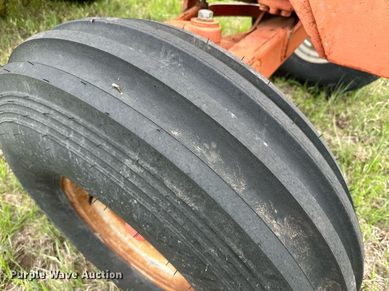 image for item NY9000 1974 Case 1070  tractor