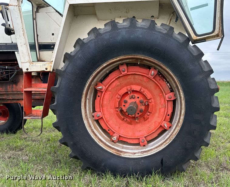 image for item NY9000 1974 Case 1070  tractor