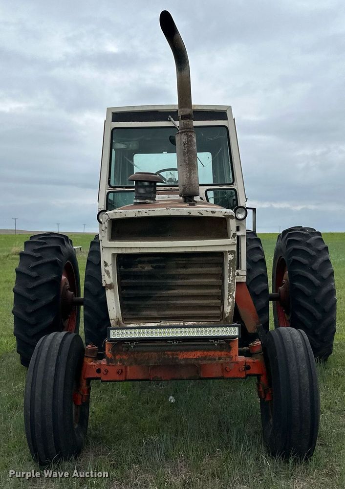 image for item NY9002 1975 Case 1370  tractor