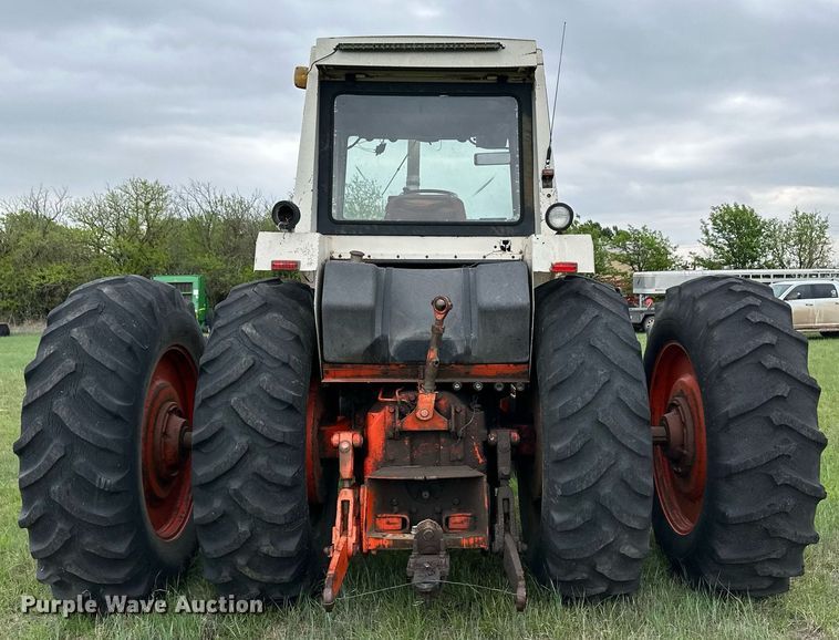 image for item NY9002 1975 Case 1370  tractor