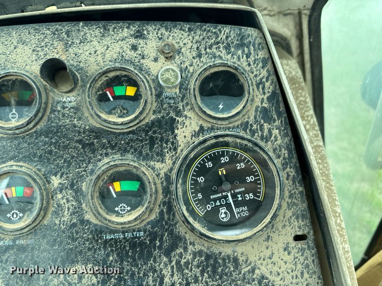 image for item NY9002 1975 Case 1370  tractor