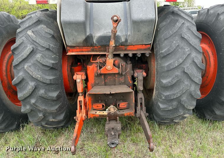 image for item NY9002 1975 Case 1370  tractor