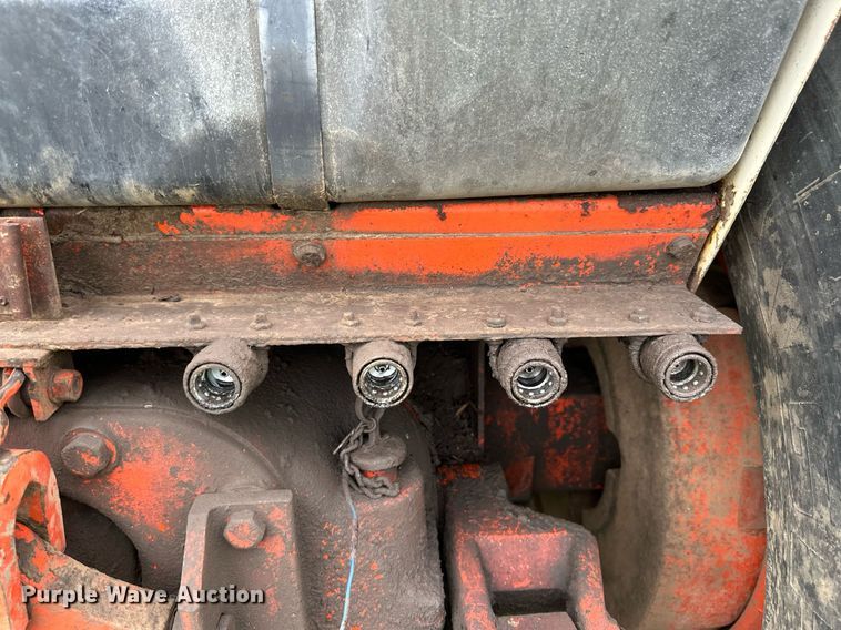 image for item NY9002 1975 Case 1370  tractor