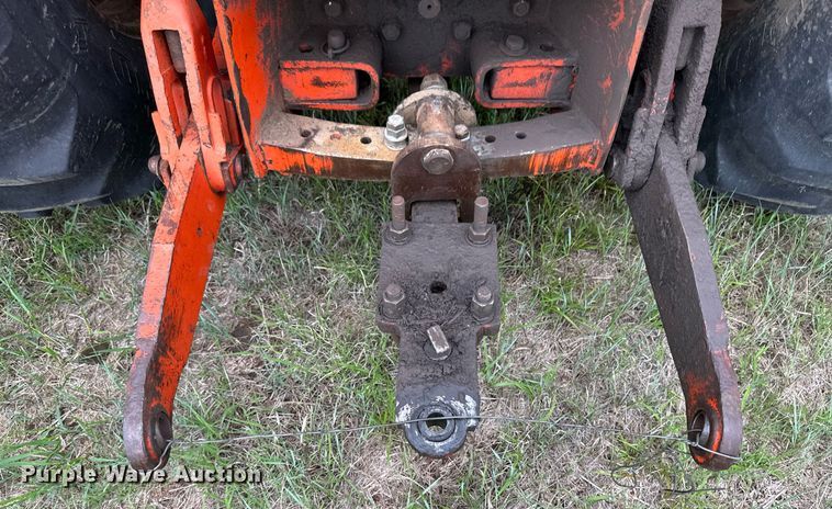 image for item NY9002 1975 Case 1370  tractor