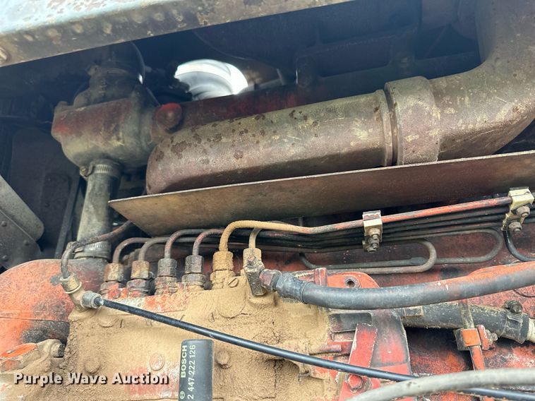 image for item NY9002 1975 Case 1370  tractor