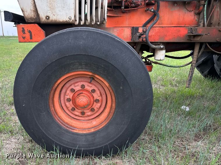 image for item NY9002 1975 Case 1370  tractor