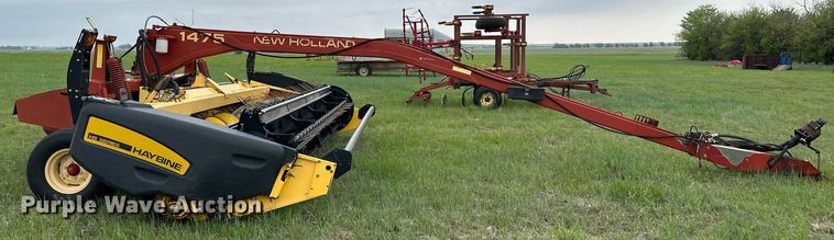 image for item NY9003 New Holland 1475  swather / windrower