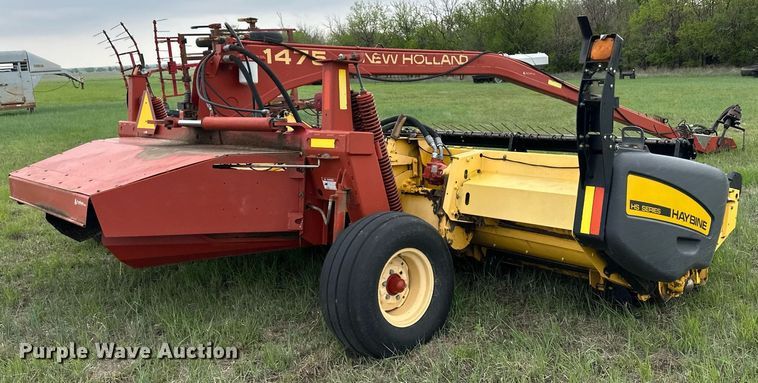 image for item NY9003 New Holland 1475  swather / windrower