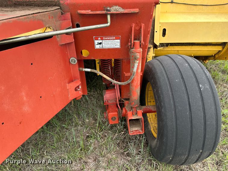 image for item NY9003 New Holland 1475  swather / windrower