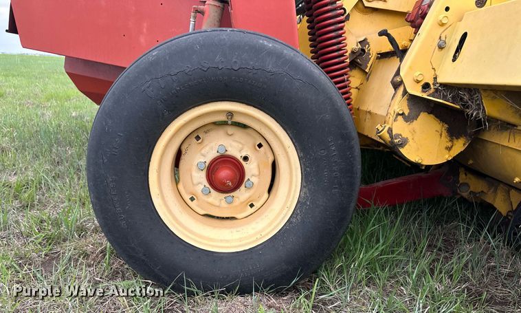 image for item NY9003 New Holland 1475  swather / windrower