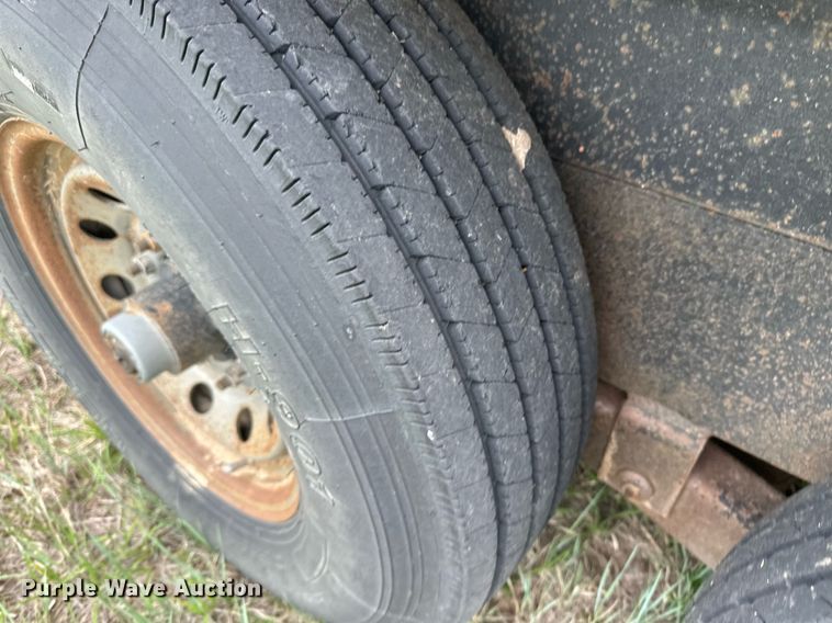 image for item NY9006 2010 Hillsboro  dump trailer