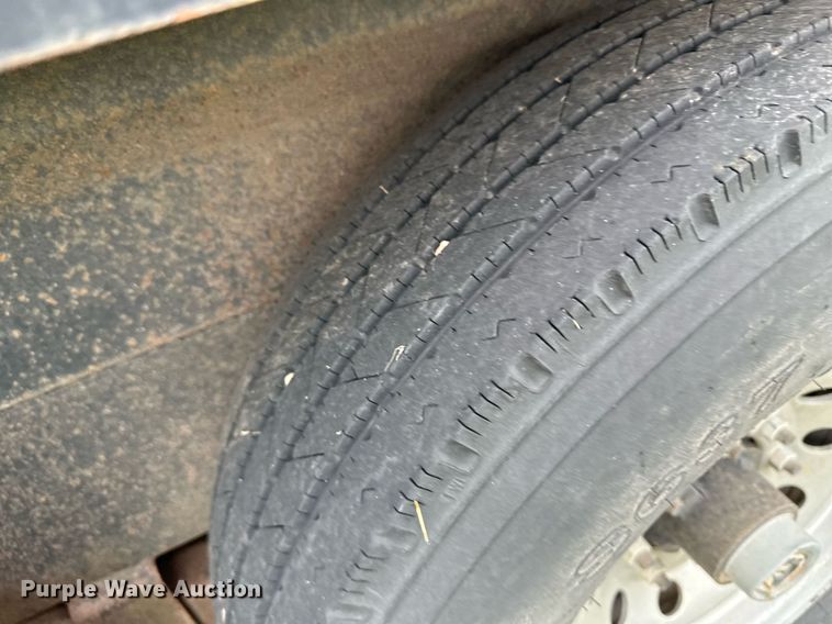 image for item NY9006 2010 Hillsboro  dump trailer