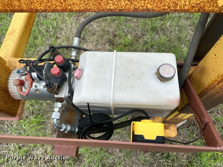 image for item NY9007 Atchison  hay bale trailer