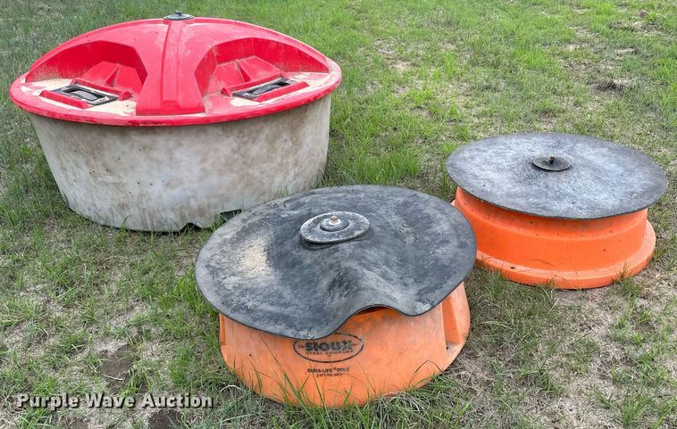 image for item NY9011 (3) livestock mineral feeders