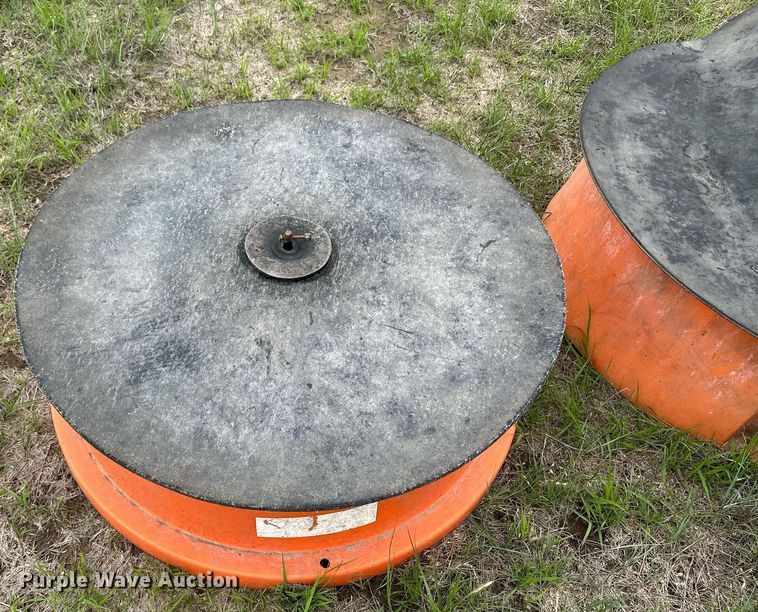 image for item NY9011 (3) livestock mineral feeders