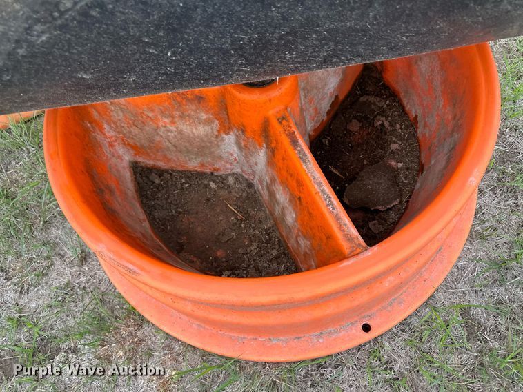 image for item NY9011 (3) livestock mineral feeders