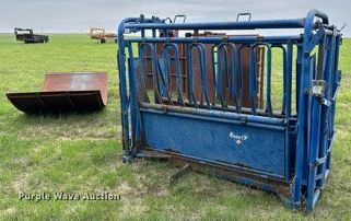 image for item NY9012 Livestock equipment