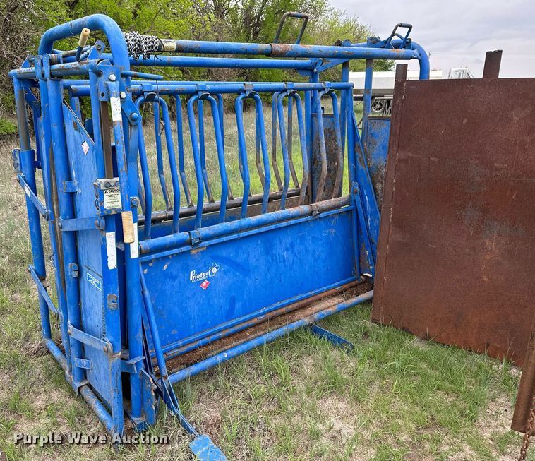 image for item NY9012 Livestock equipment