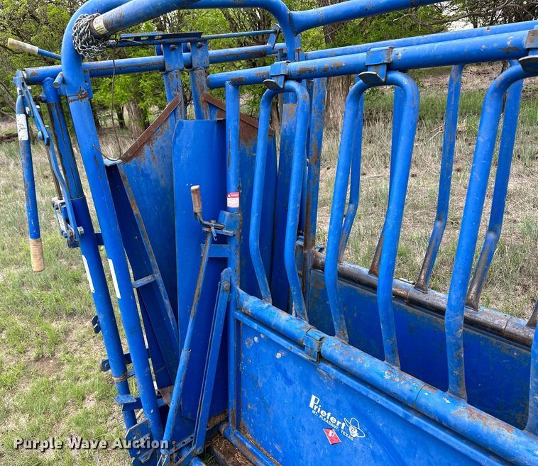 image for item NY9012 Livestock equipment