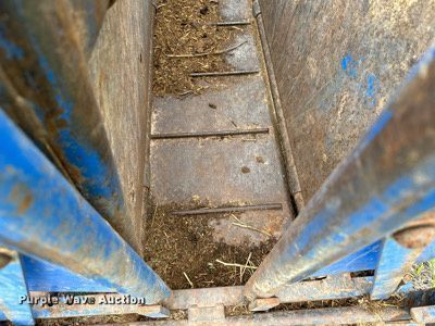 image for item NY9012 Livestock equipment