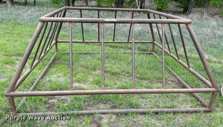 image for item NY9013 (2) hay bale feeders